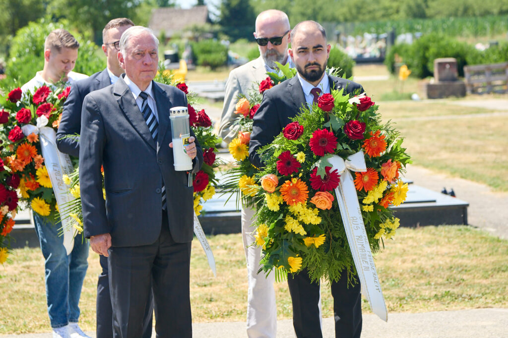 Gedenken an deutsche Zivilisten am Friedhof Valpovo