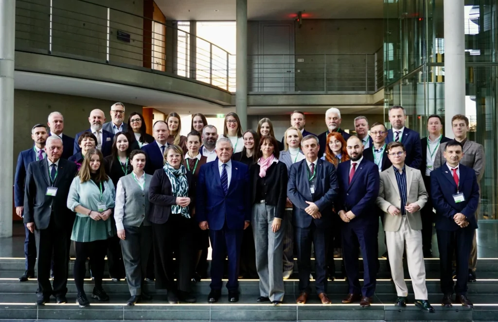 AGDM Treffen mit Klaus-Peter Willsch, MdB